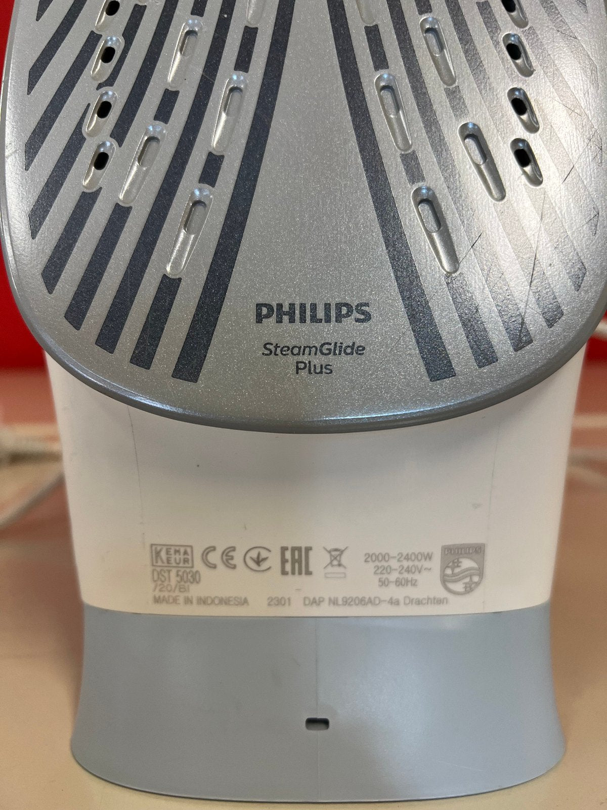 Philips 5000 Series Dampfbügeleisen 2400W 160g – B-Ware