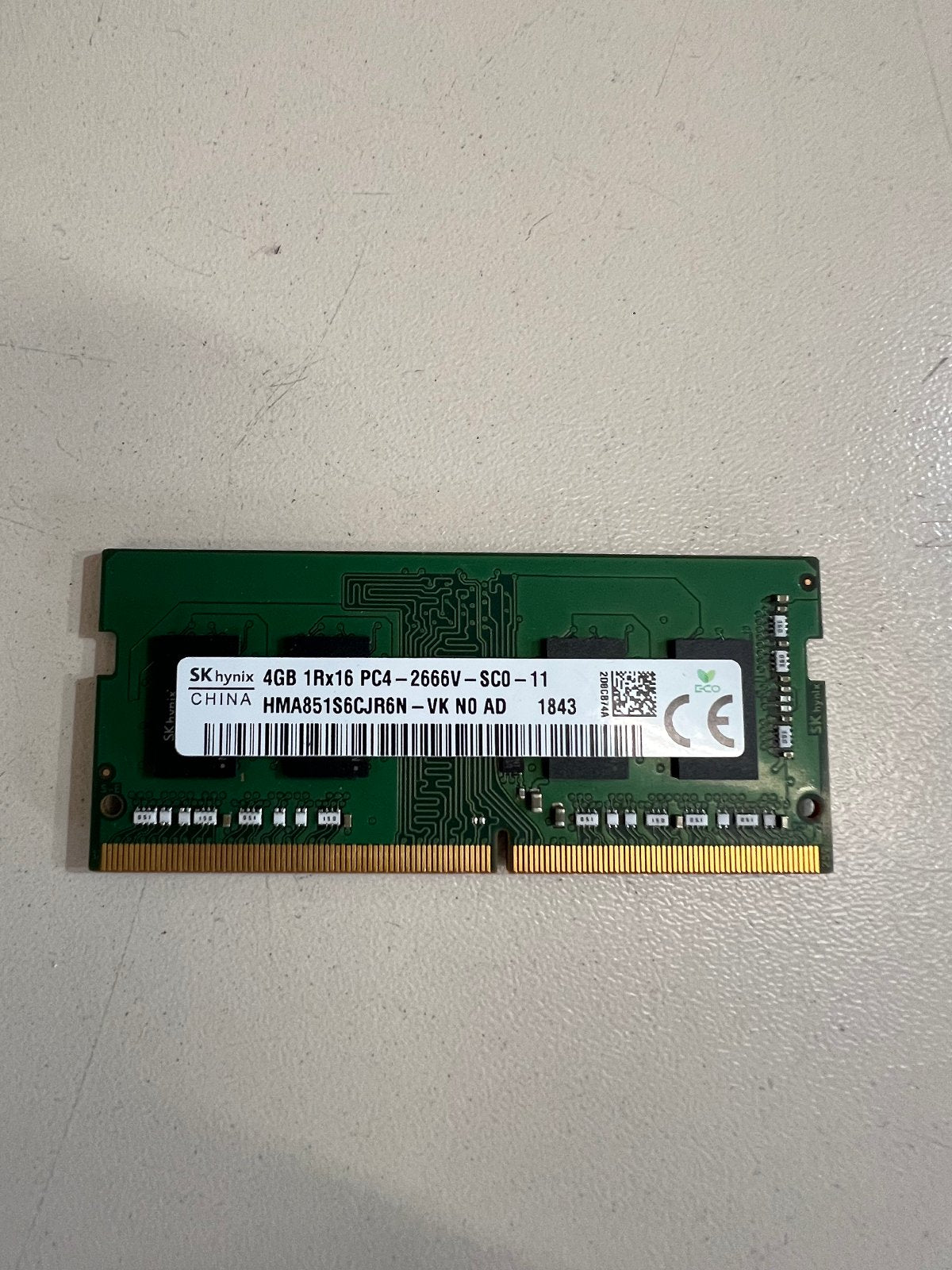 SK hynix HMA851S6CJR6N-VK
