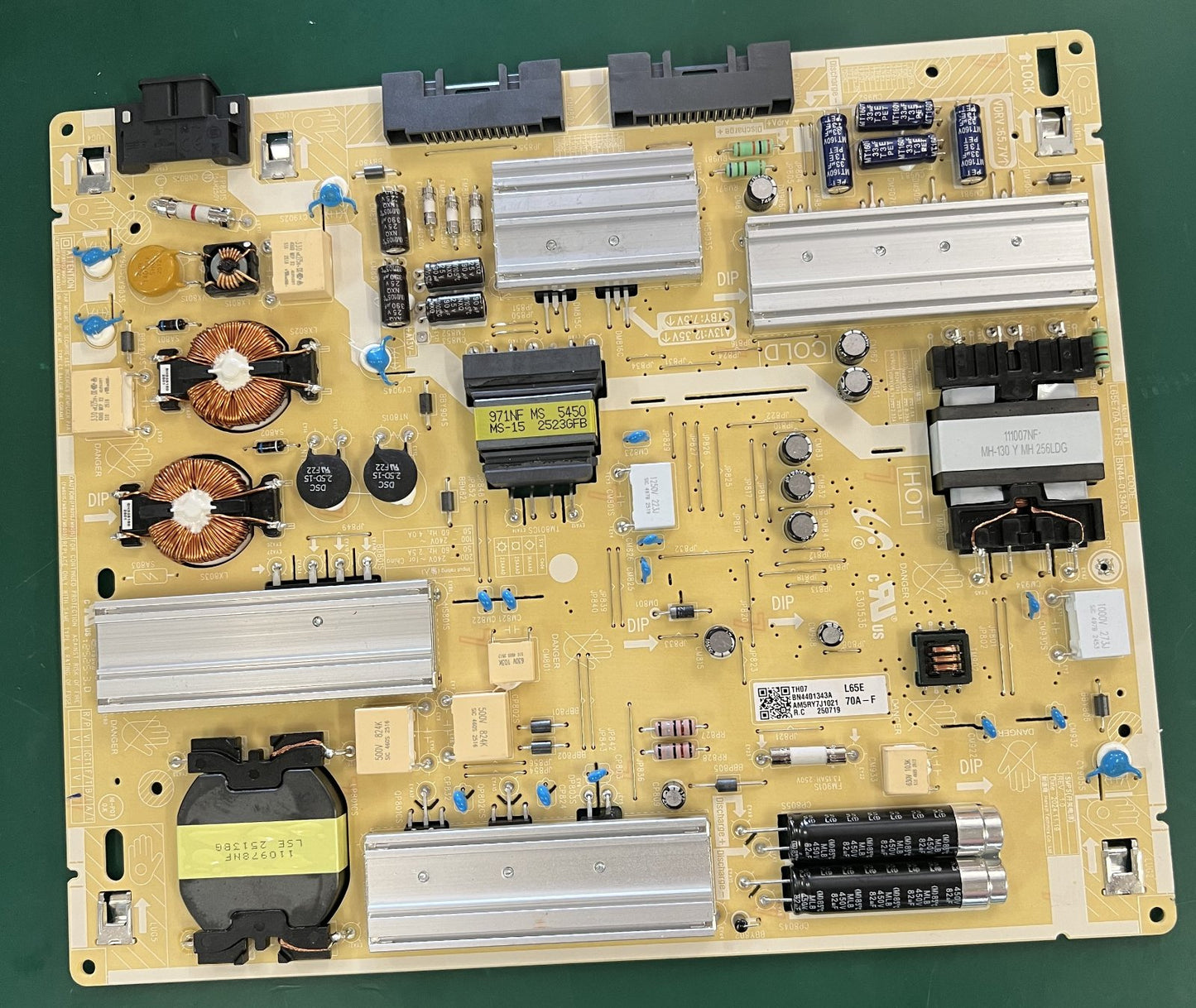 Samsung TV-Netzteil-Platine BN44-01343A L65E70A_FHS geprüft