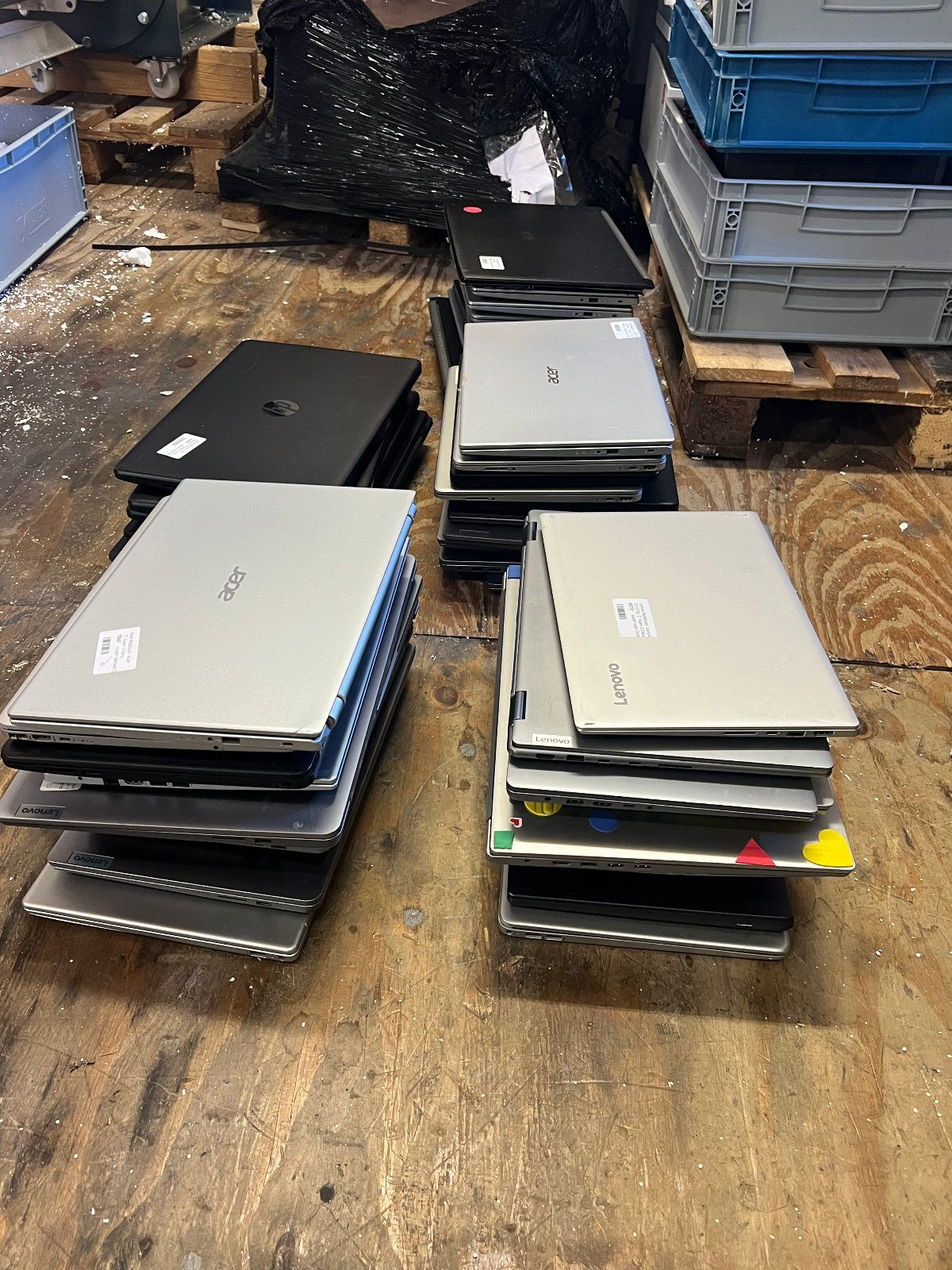 Notebook Konvolut HP Acer Lenovo – Bastlerware/defekt, 45 Stück