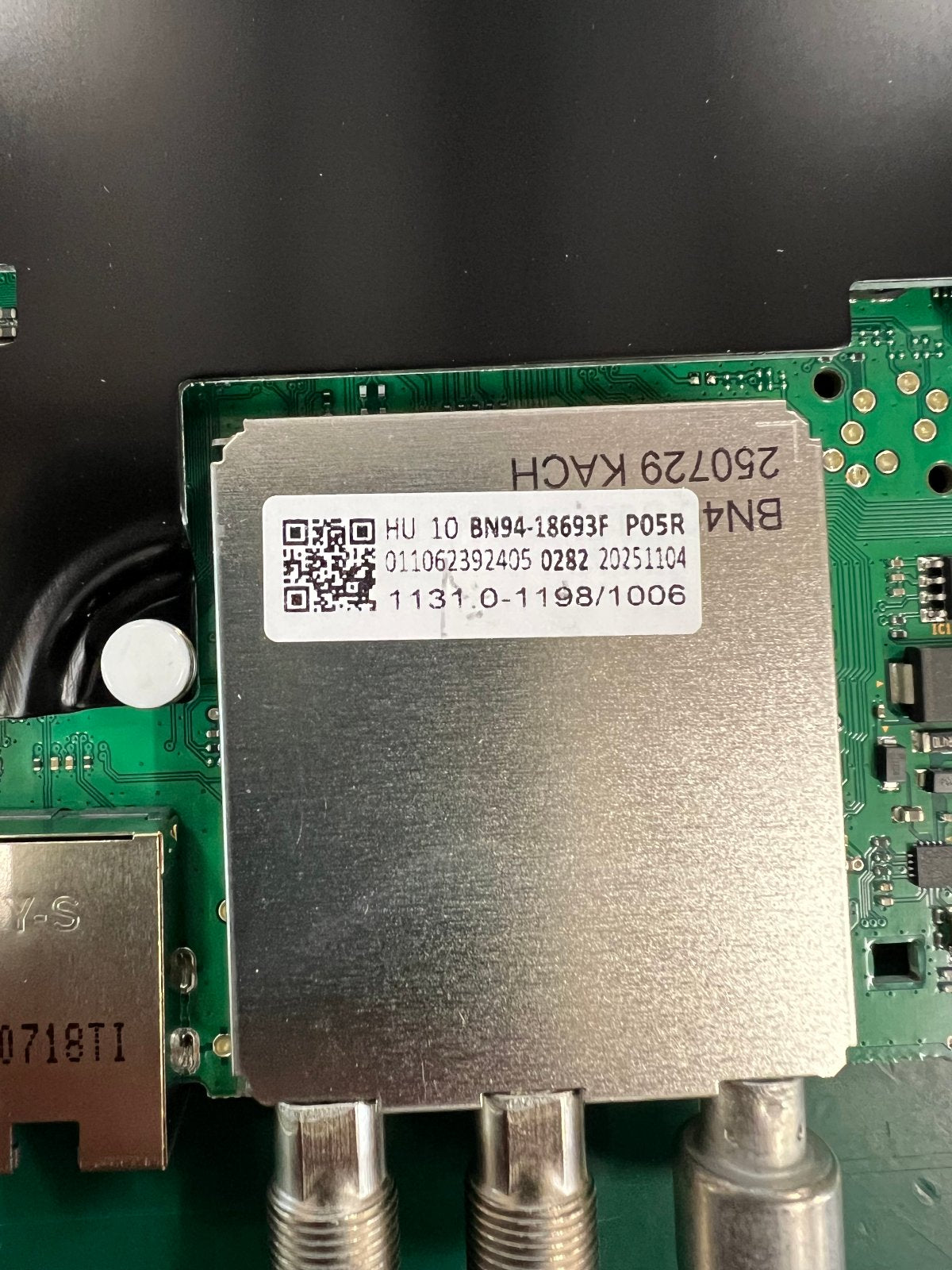Samsung BN94-18693F TV-Mainboard mit Tuner – geprüfte B-Ware
