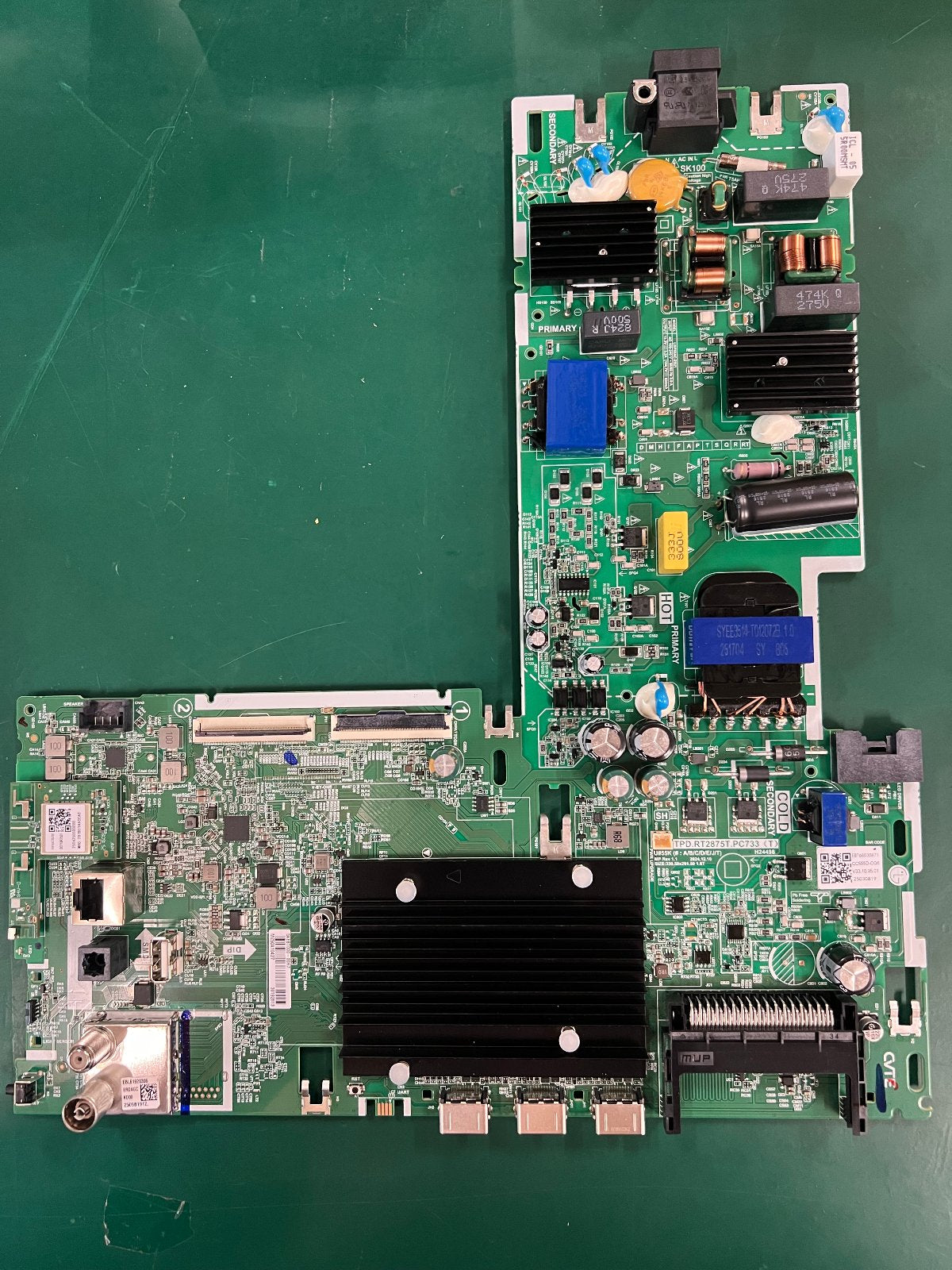 LG TV-Mainboard EBT68030871 mit Netzteil – geprüft, 5 Stück verfügbar