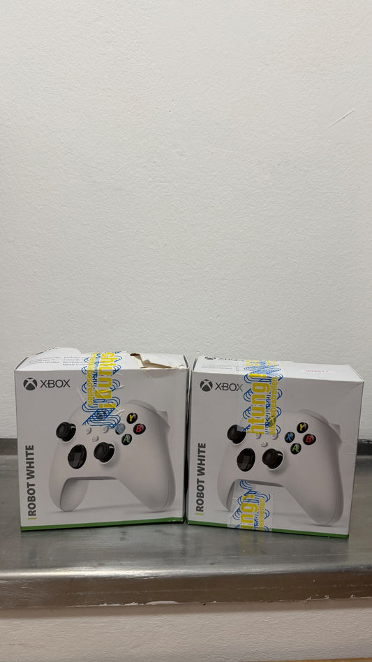 Xbox Wireless Controller Robot White (Model 1914) – Open-Box