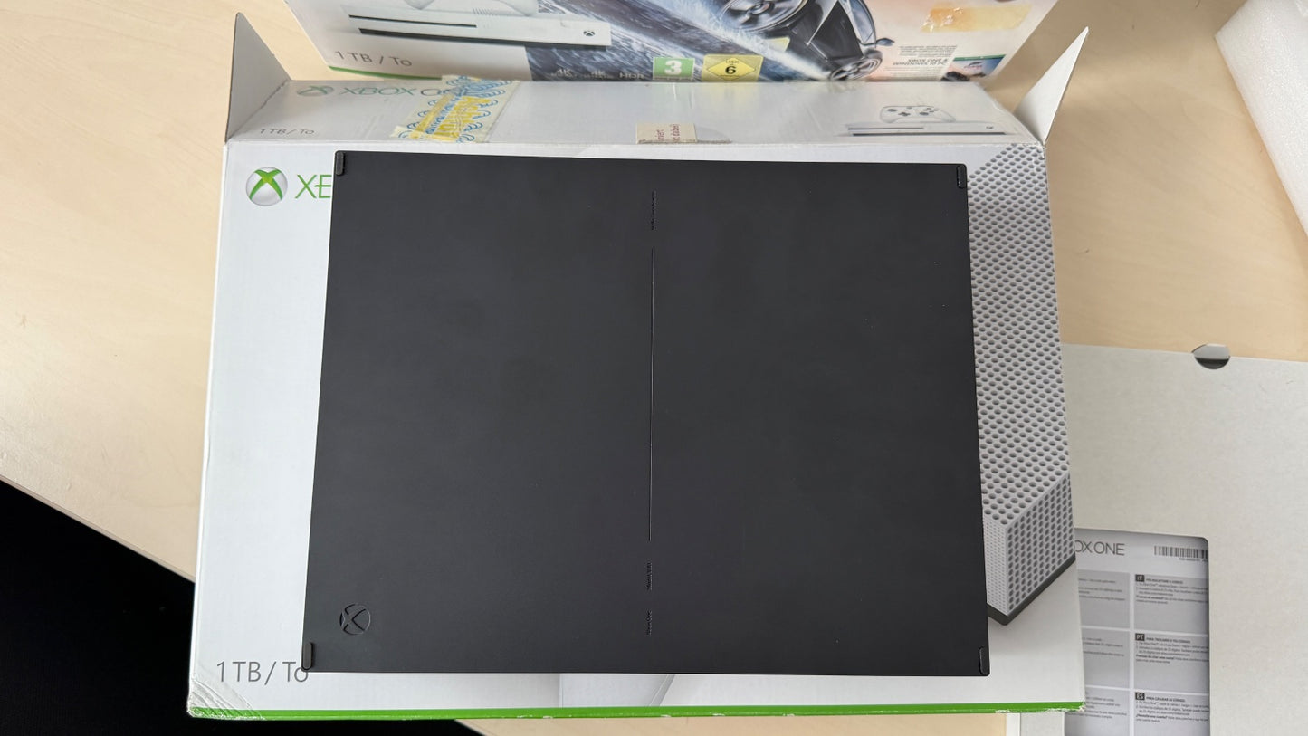 Xbox One S 1TB Forza Horizon 3 Bundle, geprüft, B-Ware, OVP
