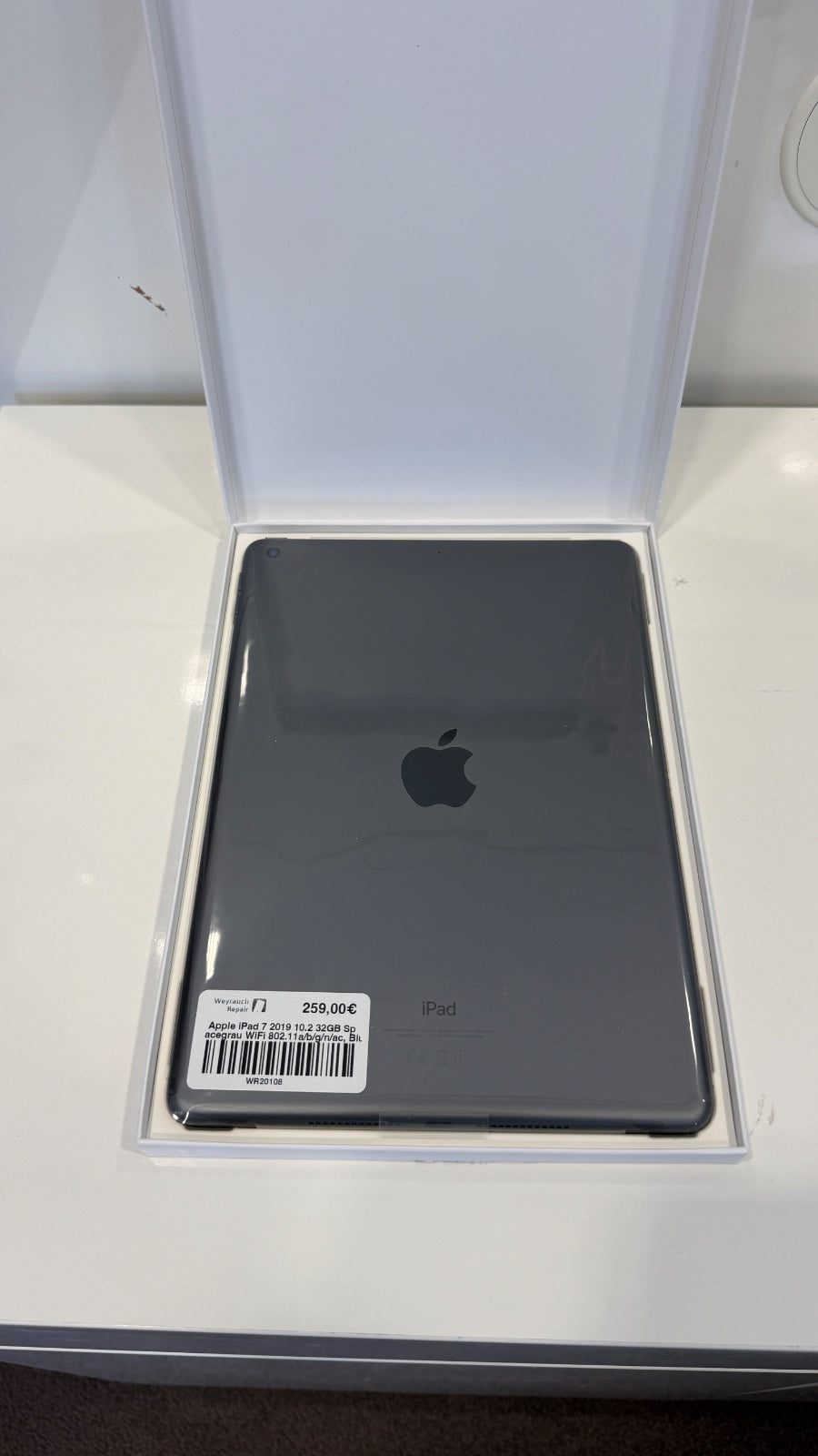 Apple iPad 7 (2019) 10,2" 32GB WiFi Spacegrau - B-Ware OVP