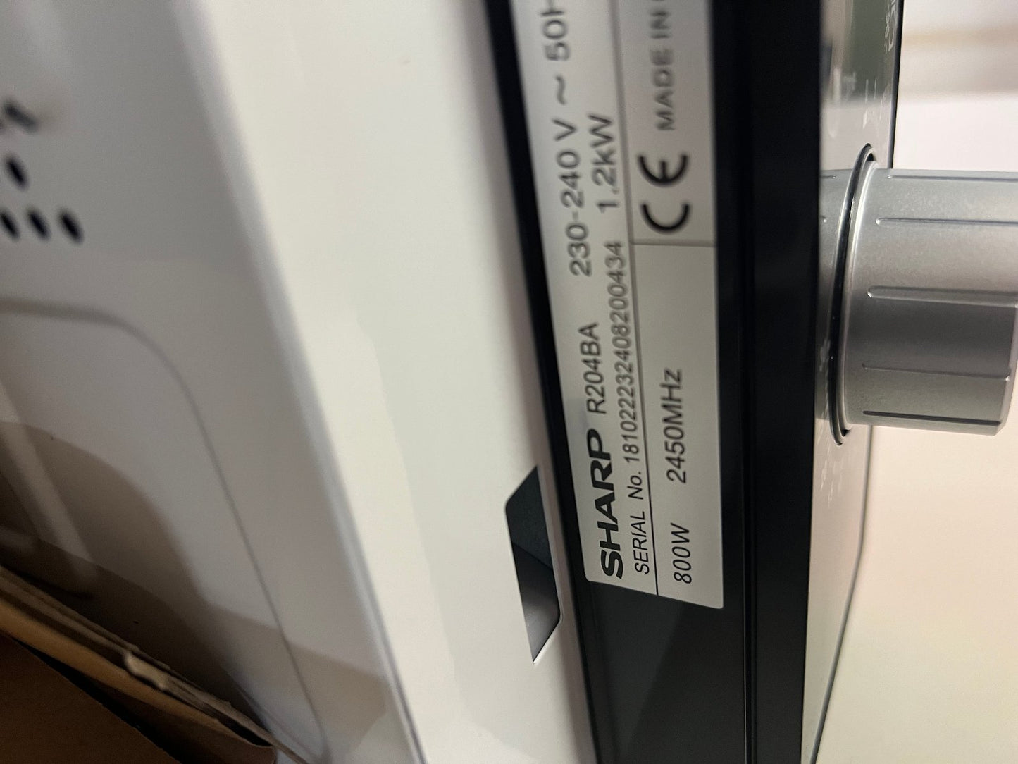 Sharp R204BA Mikrowelle 20 L 800 W Schwarz – geprüfte B-Ware
