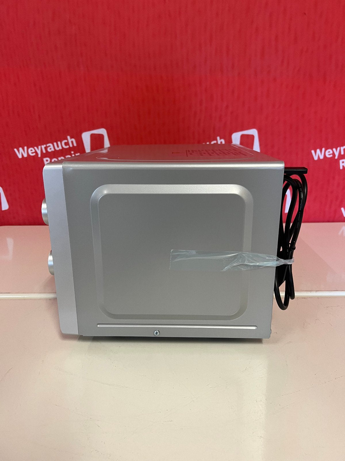 exquisit MW 900-030 Mikrowelle silber 700W – neuwertige B-Ware