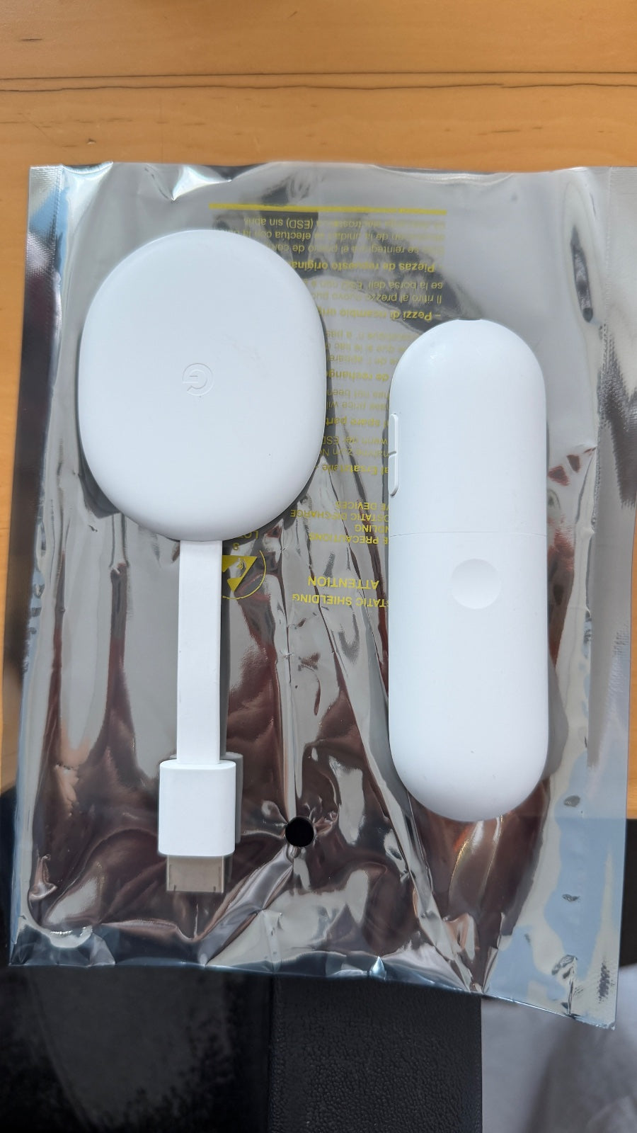 Google Chromecast (Google TV) 4K Weiß – neuwertig, 14x verfügbar